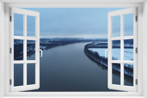 Fototapeta Naklejka Na Ścianę Okno 3D - Looking over Ohio river from Sciotoville, Ohio