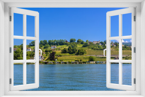 Fototapeta Naklejka Na Ścianę Okno 3D - Shore of Lake Zurich, Switzerland