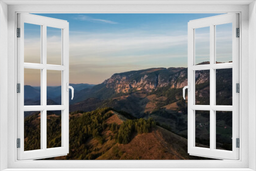 Fototapeta Naklejka Na Ścianę Okno 3D - Trascau Mountains Landscape, Romania