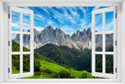 Fototapeta Naklejka Na Ścianę Okno 3D - Beautiful landscape of Italian dolomites - Santa Maddalena