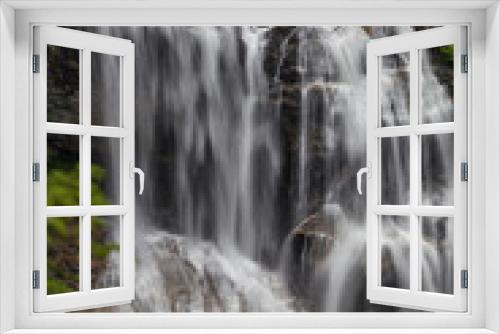 Fototapeta Naklejka Na Ścianę Okno 3D - Whitewater Falls