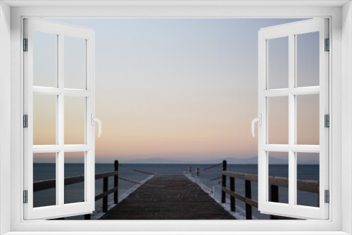 Fototapeta Naklejka Na Ścianę Okno 3D - sea pier view, long exposure sea