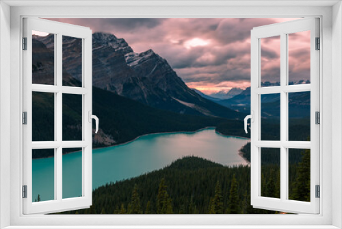 Fototapeta Naklejka Na Ścianę Okno 3D - Peyto Lake at sunrise. Banff National Park, Alberta, Canada