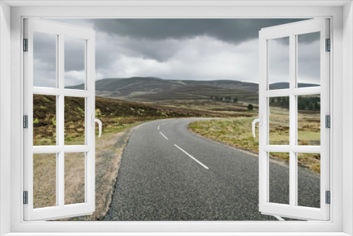 Fototapeta Naklejka Na Ścianę Okno 3D - Highlands of Scotland road landscape in rain weather, Uk