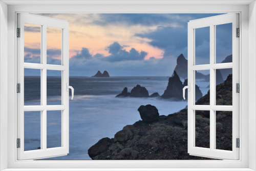 Fototapeta Naklejka Na Ścianę Okno 3D - Sunset by the sea on Tenerife in December