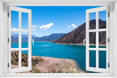 Fototapeta Naklejka Na Ścianę Okno 3D - Potrerillos, Lago en la provincia de Mendoza