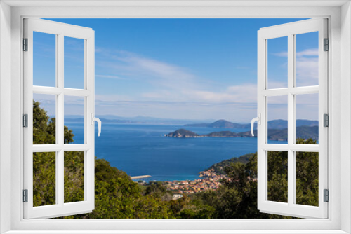 Fototapeta Naklejka Na Ścianę Okno 3D - View over the coast and the sea near Maricana Marina on the island of Elba in Italy