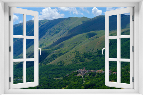 Fototapeta Naklejka Na Ścianę Okno 3D - Landscape of Valle Peligna, Abruzzo, near Raiano and Anversa