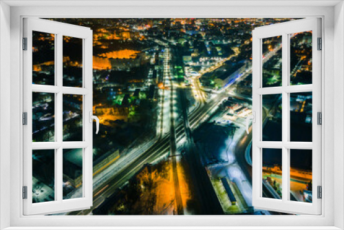 Fototapeta Naklejka Na Ścianę Okno 3D - traffic at night