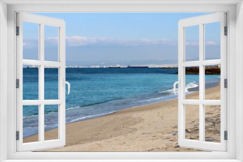 Fototapeta Naklejka Na Ścianę Okno 3D - Golden sand, blue sea, calm water. Beautiful seascape. 