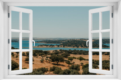 Fototapeta Naklejka Na Ścianę Okno 3D - Breathtaking view of Alqueva Lake