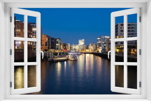 Fototapeta Naklejka Na Ścianę Okno 3D - Twilight at Sandtorhafen HafenCity, Hamburg