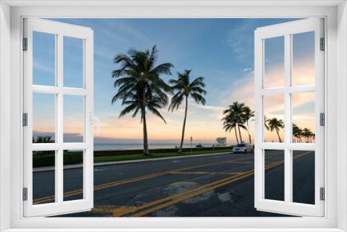 Fototapeta Naklejka Na Ścianę Okno 3D - Beautiful picture of sunset at Palm Beach, Florida, United States of America