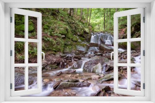 Fototapeta Naklejka Na Ścianę Okno 3D - Bezimienny wodospad za kamieniołomem Berehy Górne, Bieszczady