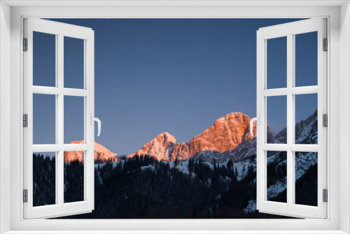 Fototapeta Naklejka Na Ścianę Okno 3D - Dachstein im Morgenrot