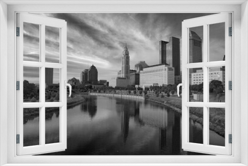 Fototapeta Naklejka Na Ścianę Okno 3D - Downtown Columbus Ohio skyline in black and white