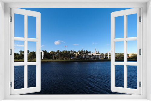 Fototapeta Naklejka Na Ścianę Okno 3D - Beautiful Tampa city downtown and Hillsborough river landscape