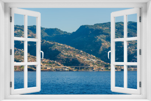 Fototapeta Naklejka Na Ścianę Okno 3D - Funchal city at Madeira island, Portugal