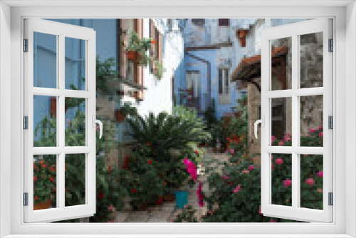 Fototapeta Naklejka Na Ścianę Okno 3D - South Italy in summer. Casamassima, the blu village in Apulia