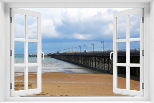 Fototapeta Naklejka Na Ścianę Okno 3D - Ryde Pier, Isle of Wight, England