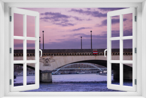 Fototapeta Naklejka Na Ścianę Okno 3D - Close-up of pont d'Iena Bridge over Seine, Paris