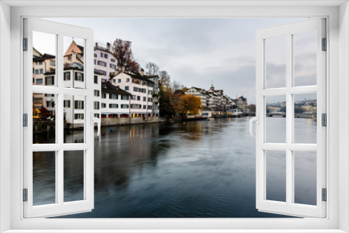Fototapeta Naklejka Na Ścianę Okno 3D - Zurich Skyline and the River Limmat in the Evening, Switzerland