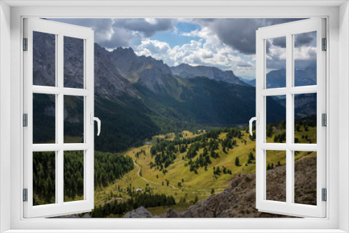 Fototapeta Naklejka Na Ścianę Okno 3D - Mountain landscape of Val San Nicolo. Dolomites. Italy.