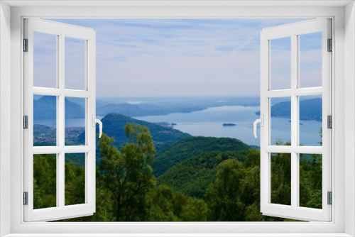 Fototapeta Naklejka Na Ścianę Okno 3D - Breathtaking view of lake Maggiore and lake Orta and on top of Monte Faje, Piedmont, Italy.