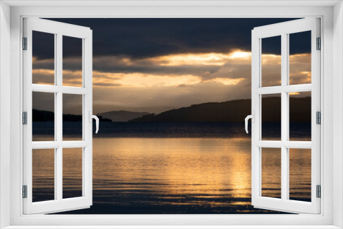 Fototapeta Naklejka Na Ścianę Okno 3D - Loch Rannoch at Sunset