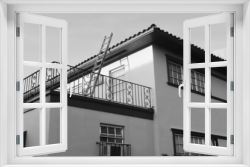 Fototapeta Naklejka Na Ścianę Okno 3D - facade of a house