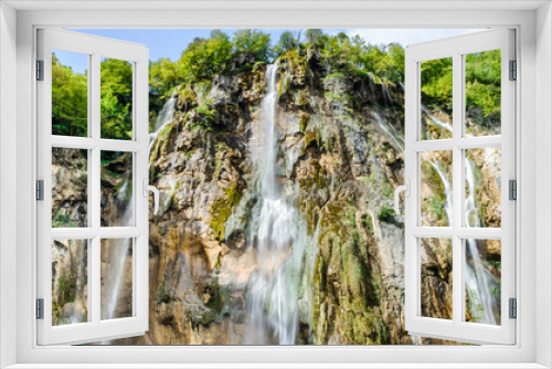 Fototapeta Naklejka Na Ścianę Okno 3D - Low Angle View of Velky Slap Great Waterfall in Plitvice Lakes National Park, Croatia. Waters Flows Over a Vertical Steep Drop. UNESCO World Heritage.
