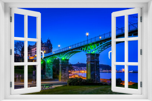 Fototapeta Naklejka Na Ścianę Okno 3D - Cliff Bridge Scarborough