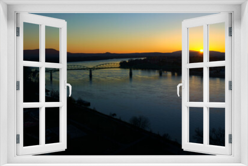 Fototapeta Naklejka Na Ścianę Okno 3D - Danube sunset