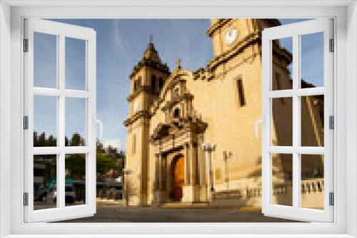 Fototapeta Naklejka Na Ścianę Okno 3D - Catedral de la ciudad de Tarma, Junín. (Peru)