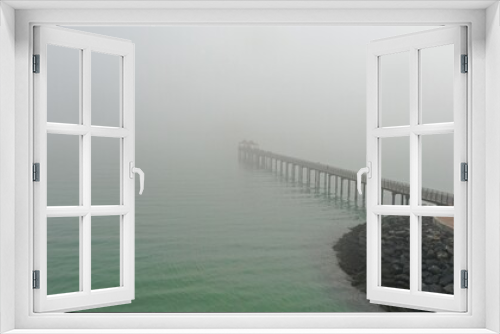 Fototapeta Naklejka Na Ścianę Okno 3D - fog on the sea