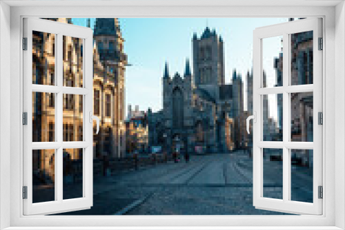 Fototapeta Naklejka Na Ścianę Okno 3D - Ghent is a city and a municipality in the Flemish Region of Belgium. It is the capital and largest city of the East Flanders province, and the third largest in the country.