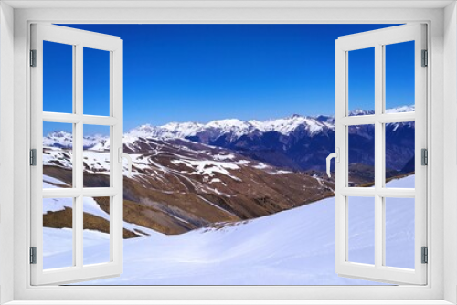 Fototapeta Naklejka Na Ścianę Okno 3D - Montagne