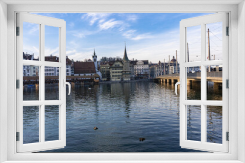 Fototapeta Naklejka Na Ścianę Okno 3D - Lucerne, the gateway to central Switzerland, sited on Lake Lucerne, is embedded within an impressive mountainous panorama. Thanks to its attractions, its attractive shopping offer, the beautiful lakes