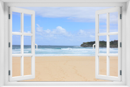 Fototapeta Naklejka Na Ścianę Okno 3D - 美しい青空と無人の綺麗な砂浜