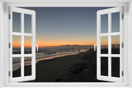 Fototapeta Naklejka Na Ścianę Okno 3D - SoCal Sunsets