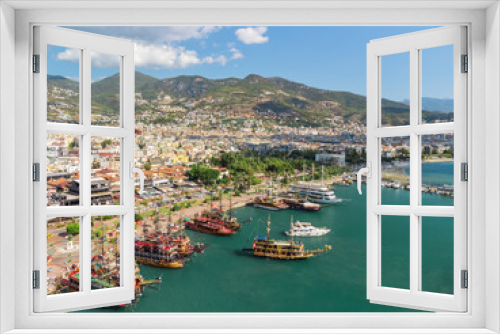 Fototapeta Naklejka Na Ścianę Okno 3D - Awesome view of Alanya Marina in Turkey