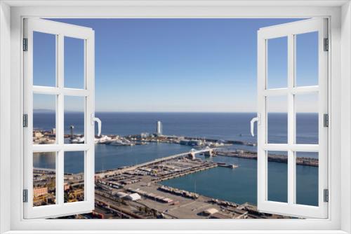 Fototapeta Naklejka Na Ścianę Okno 3D - Barcelona Cargo Port Terminals Transport and Facilities At The Docks.