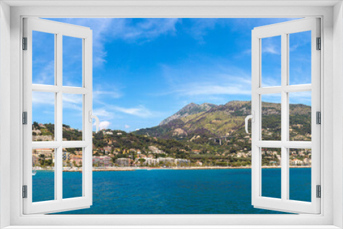 Fototapeta Naklejka Na Ścianę Okno 3D - Menton on french Riviera, France