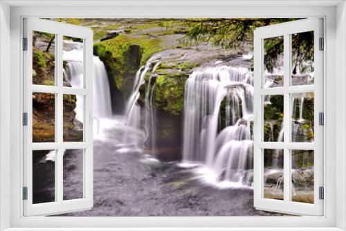 Fototapeta Naklejka Na Ścianę Okno 3D - Lower Lewis River Falls