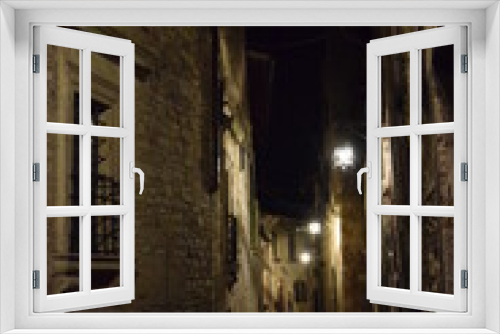 Fototapeta Naklejka Na Ścianę Okno 3D - Assisi, Altstadt bei Nacht