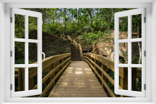 Fototapeta Naklejka Na Ścianę Okno 3D - Wooden staircase in Stanislaus fountain park