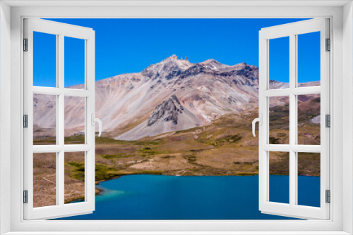 Fototapeta Naklejka Na Ścianę Okno 3D - Paisaje de montaña