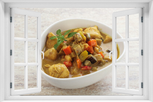 Fototapeta Naklejka Na Ścianę Okno 3D - Thai yellow curry with chicken