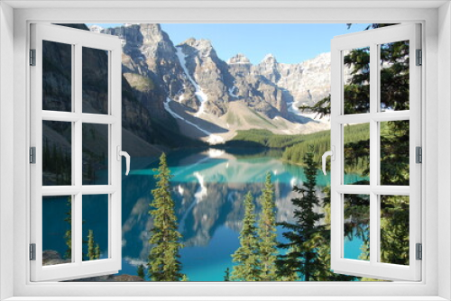 Fototapeta Naklejka Na Ścianę Okno 3D - Glacier feed lake in Canada