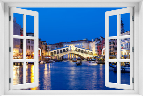 Fototapeta Naklejka Na Ścianę Okno 3D - Venice Rialto bridge over Canal Grande with gondola travel traveling holidays vacation town in Italy